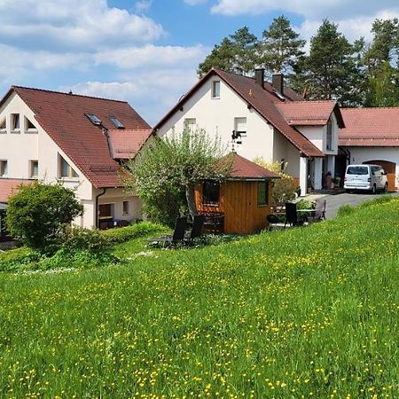 Pension Am Wald Goessweinstein Exterior foto