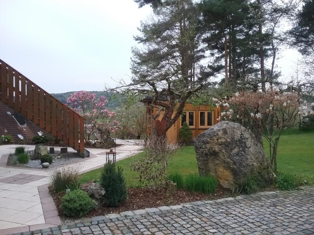 Pension Am Wald Goessweinstein Exterior foto